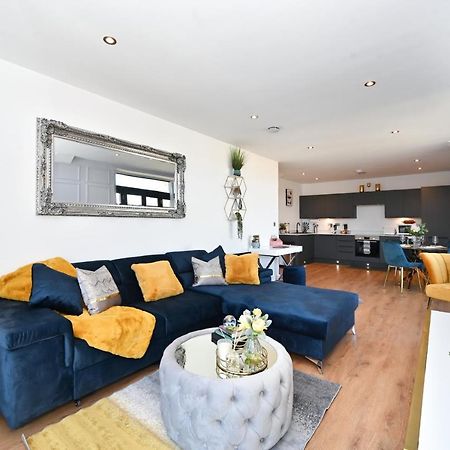 Spacious Designer 2Br Executive Apt, Near Beach & Marina, Central Location Ramsgate Kültér fotó