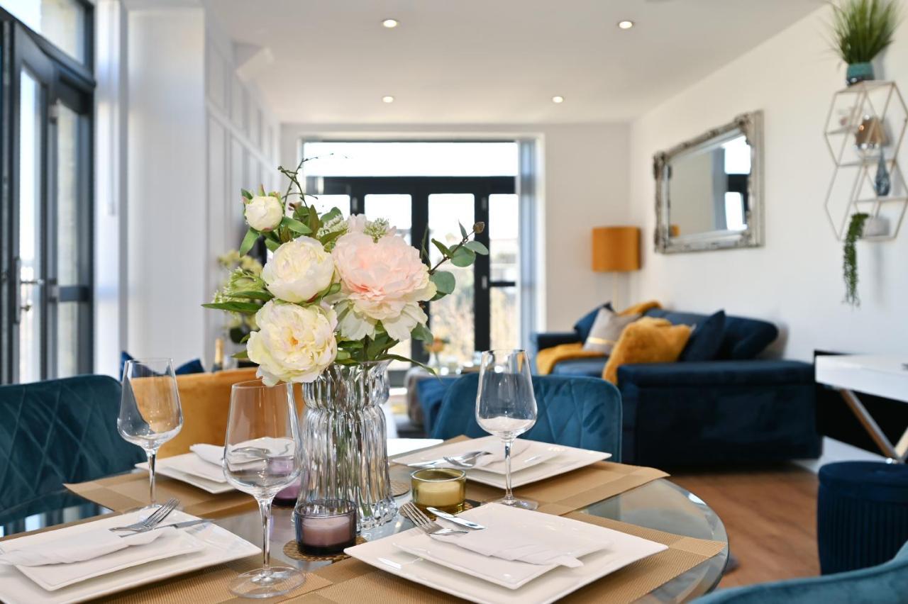 Spacious Designer 2Br Executive Apt, Near Beach & Marina, Central Location Ramsgate Kültér fotó